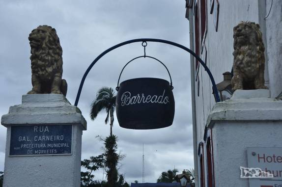 Barreado, especialidade da culinária de Morretes, próximo ao litoral do Paraná